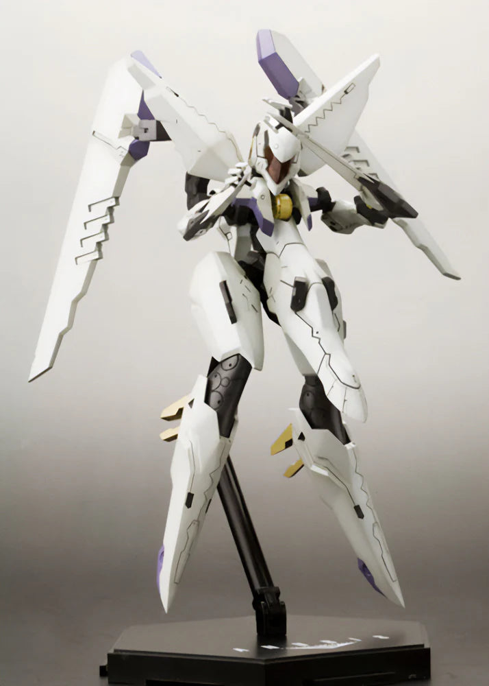 Anubis Zone of the Enders Vic Viper Model Kit