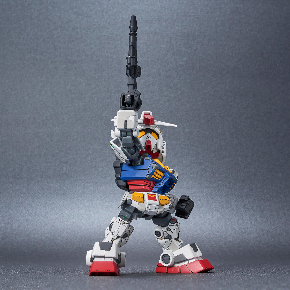 Premium Bandai SD GUNDAM CROSS SILHOUETTE RX-78F00 GUNDAM