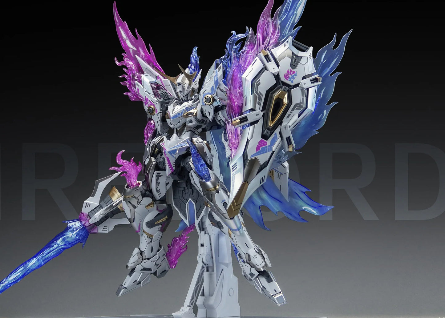 (PRE ORDER) Emperor Series YR-04 Particle Awakening Armament F.P.A.A. Fire Lord (Phantom Flame Soul Ver.) 1/100 Scale Model Kit