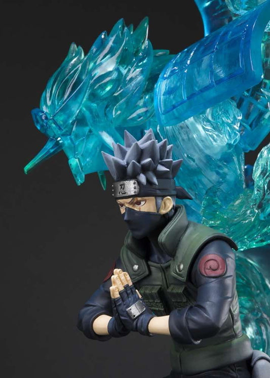 FIGUARTSZERO KAKASHI HATAKE -SUSANOO- KIZUNA RELATION (Naruto Shippuden)