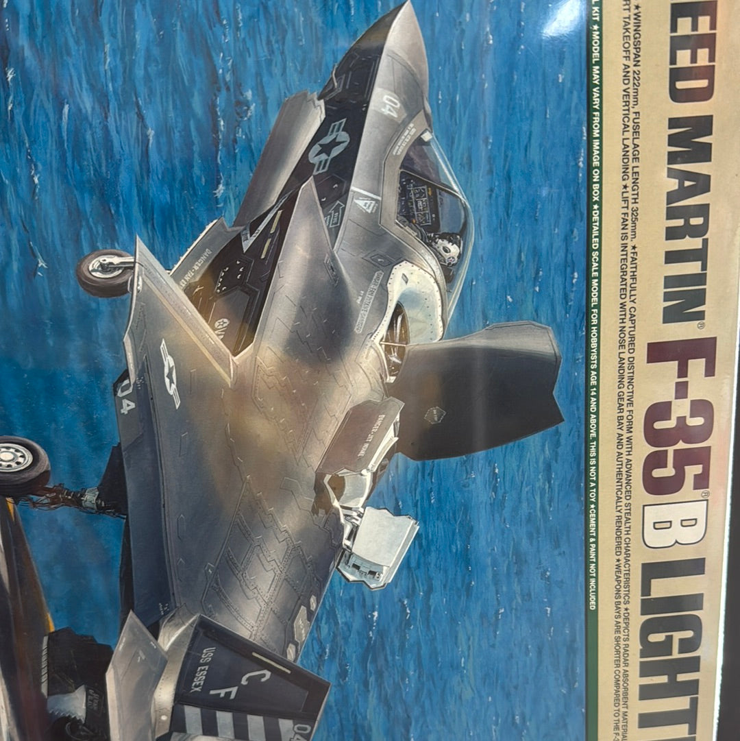 Tamiya LK F-35B Lighting II