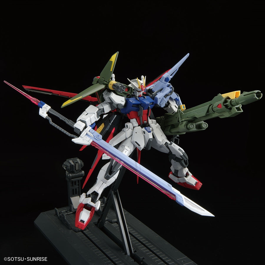 MG 1/100 THE GUNDAM BASE LIMITED PERFECT STRIKE GUNDAM GRAND SLAM EQUIPPED TYPE