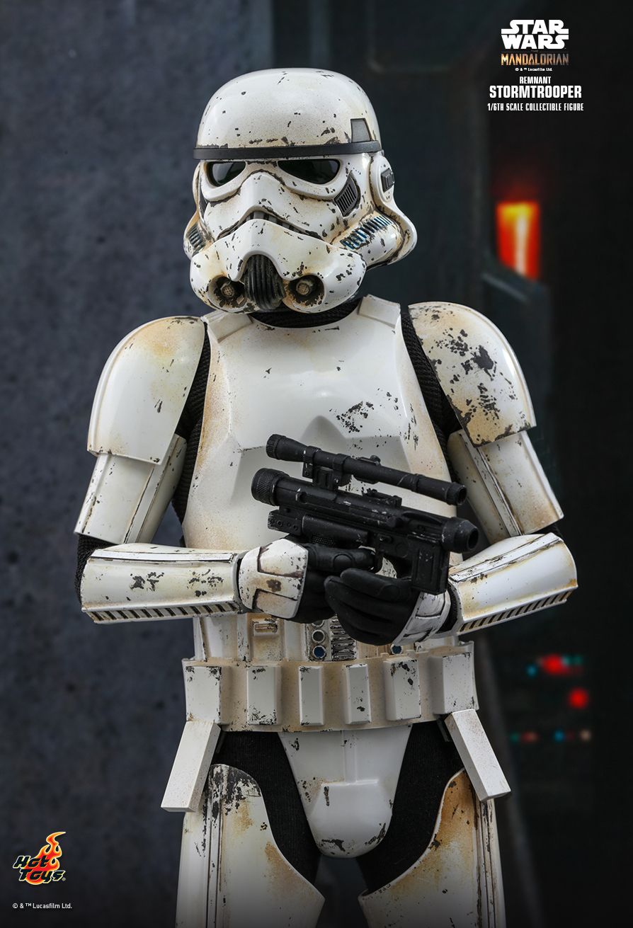 Remnant Stormtrooper - Sixth Scale Figure by Hot Toys