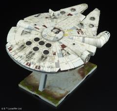 Bandai Star Wars 1/144 Scale - Millennium Falcon (The Last Jedi)