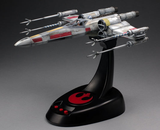 Bandai Star Wars 1/48 Scale - X-Wing Starfighter Moving Edition