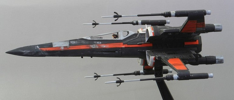 Bandai Star Wars 1/72 Scale - Poe's X-Wing Fighter