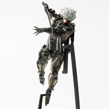 Menshdge Technical Statue No.33 Metal Gear Solid Rising Revengeance Raiden