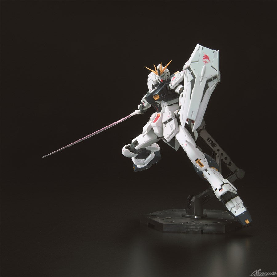 RG 1/144 #32 RX-93 nu Gundam