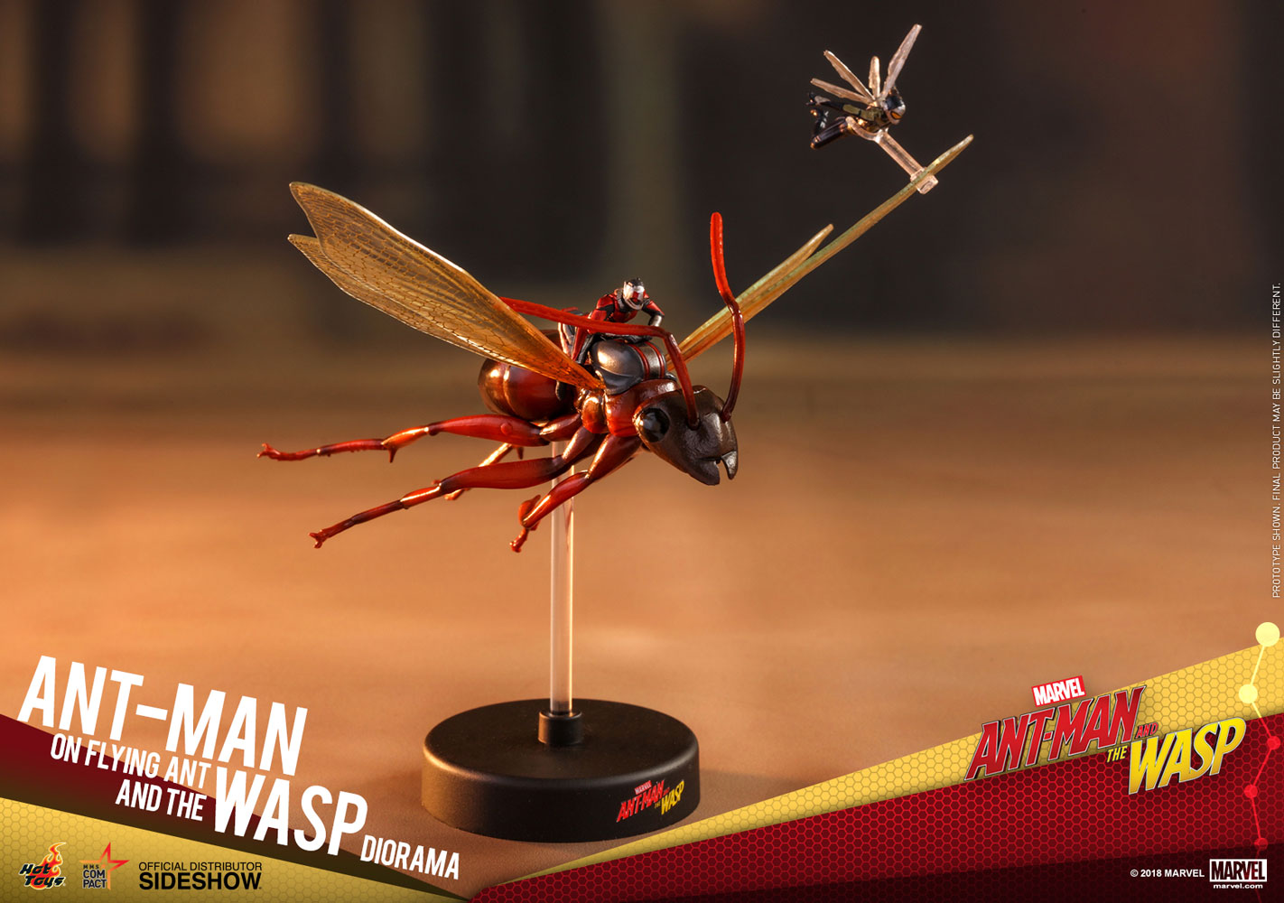 Ant-Man on Flying Ant and the Wasp Diorama - Ant-Man and the Wasp Hot Toys