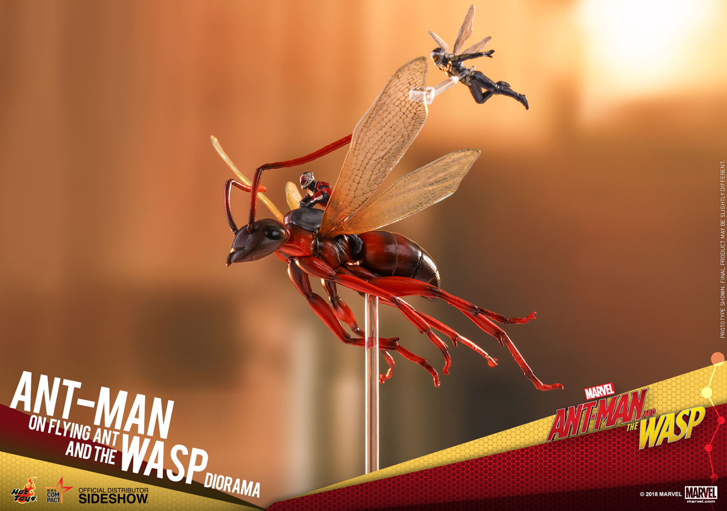Ant-Man on Flying Ant and the Wasp Diorama - Ant-Man and the Wasp Hot Toys