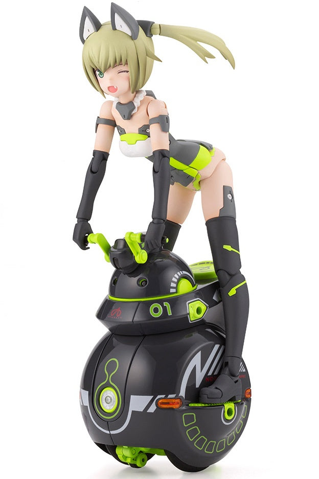 Frame Arms Girl Innocentia (Racer) & Noseru (Racing Specs Ver.)