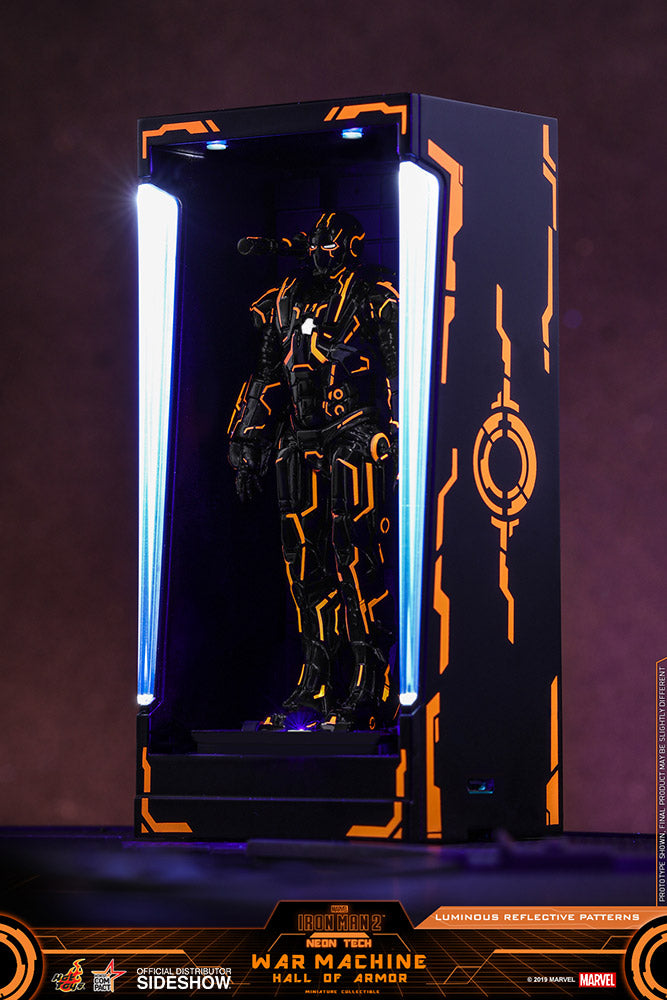 Neon Tech War Machine Hall of Armor (Hot Toys)