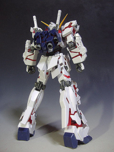 HGUC 1/144 #100 RX-0 Unicorn Gundam [Destroy Mode]